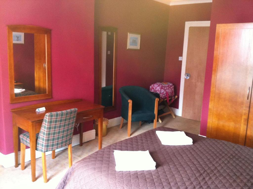 The New Alexandra Hotel Llandudno Pokoj fotografie