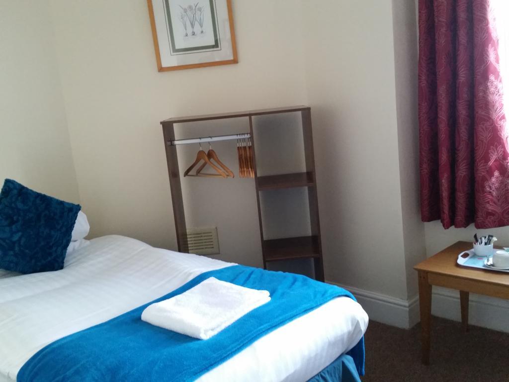 The New Alexandra Hotel Llandudno Pokoj fotografie